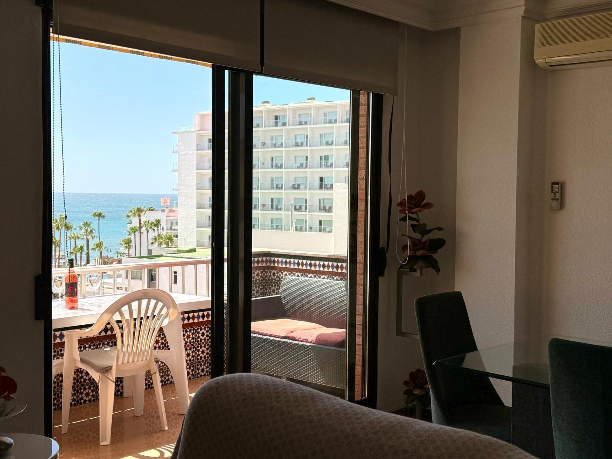 Апартаменти La Carihuela A 150 Metros De La Playa Con Espectaculares Vistas Торремолінос Екстер'єр фото