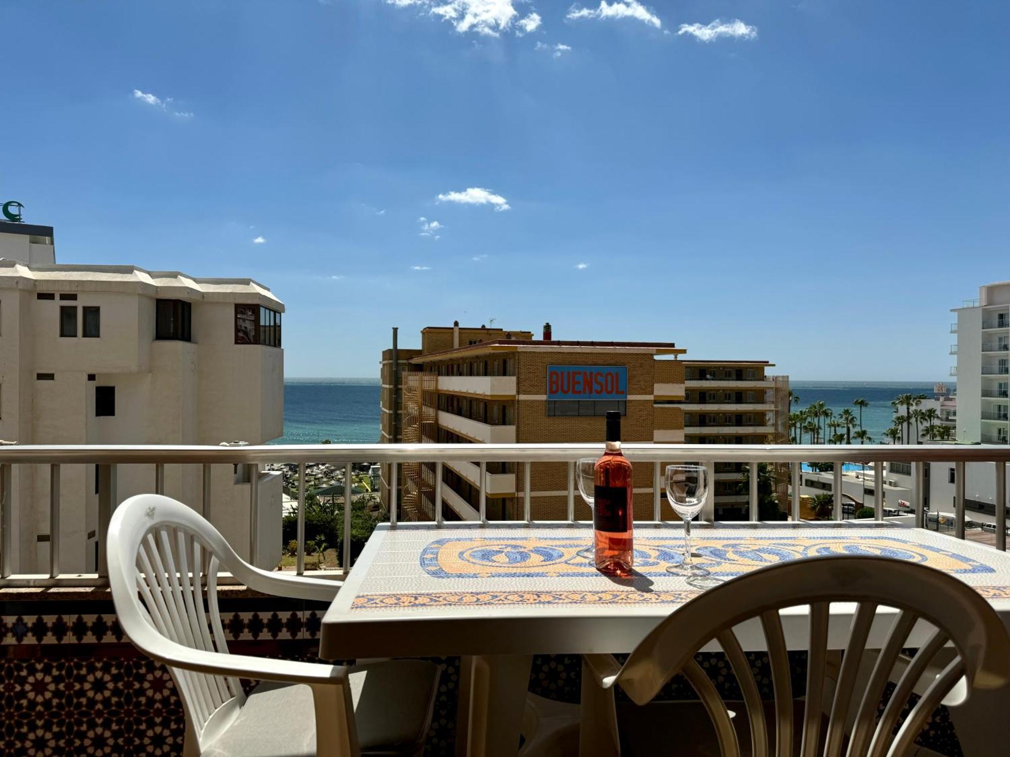 Апартаменти La Carihuela A 150 Metros De La Playa Con Espectaculares Vistas Торремолінос Екстер'єр фото